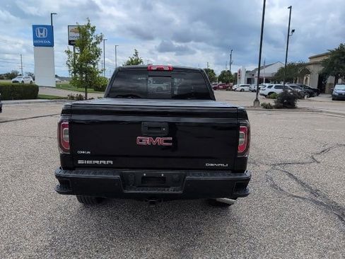Used 2018 GMC Sierra 1500 Denali w/ Denali Ultimate Package AWD/4WD image 19