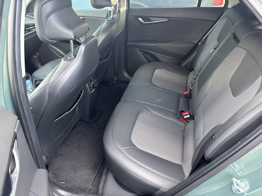 Used 2023 Kia Niro Wind FWD image 6