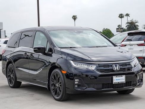 New 2026 Honda Odyssey Sport-L image 3
