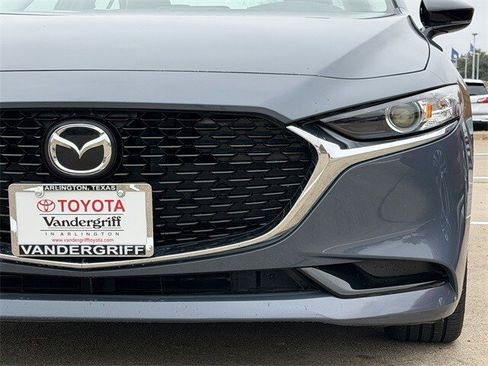 Used 2025 MAZDA MAZDA3 s image 8