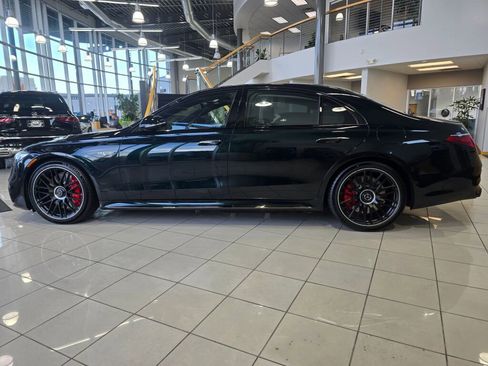 New 2026 Mercedes-Benz S 63 AMG S image 3