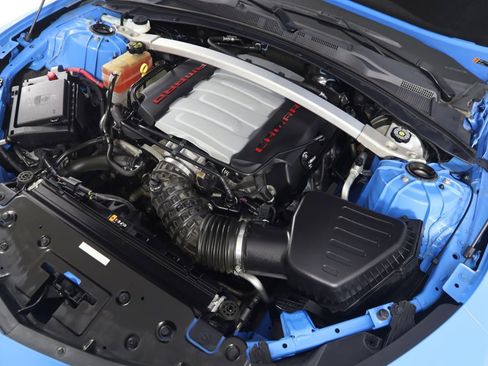 Used 2022 Chevrolet Camaro LT w/ RS Package RWD image 20