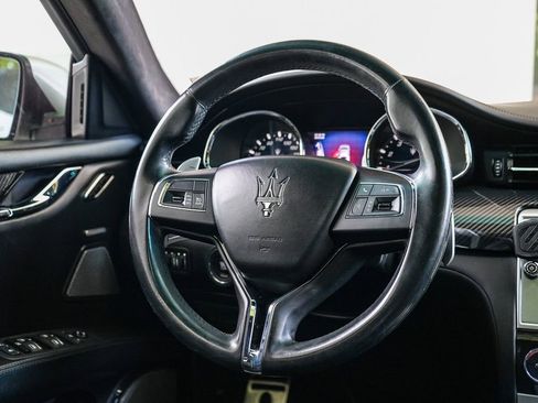 Used 2014 Maserati Quattroporte GTS RWD image 7