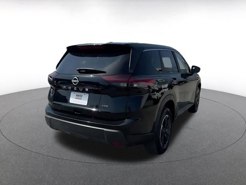 Used 2025 Nissan Rogue SV AWD/4WD image 14