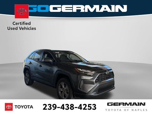 Used 2025 Toyota RAV4 LE image 4