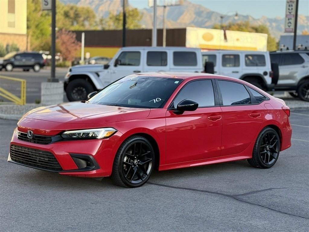 Used 2022 Honda Civic Sport image 3
