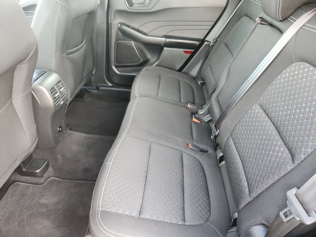 Used 2025 Ford Escape Active AWD/4WD image 13