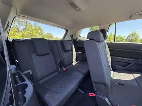 Used 2021 Volkswagen Atlas S FWD image 18