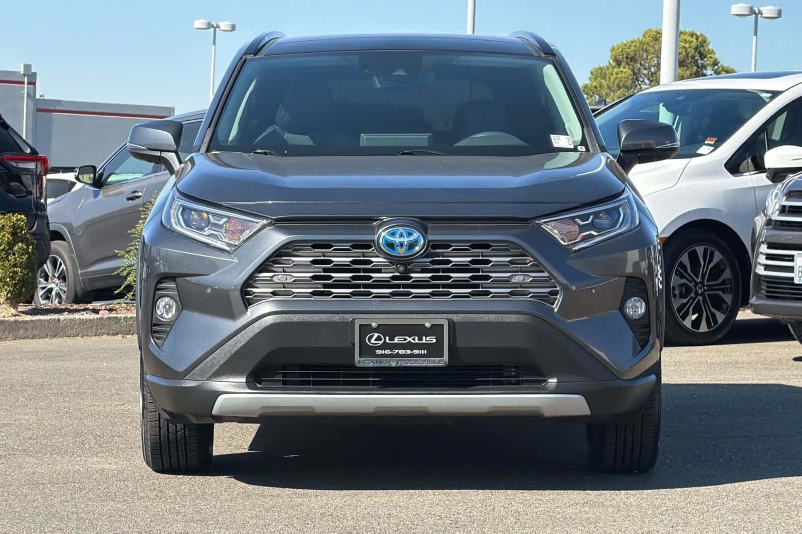 Used 2021 Toyota RAV4 Limited AWD/4WD image 10