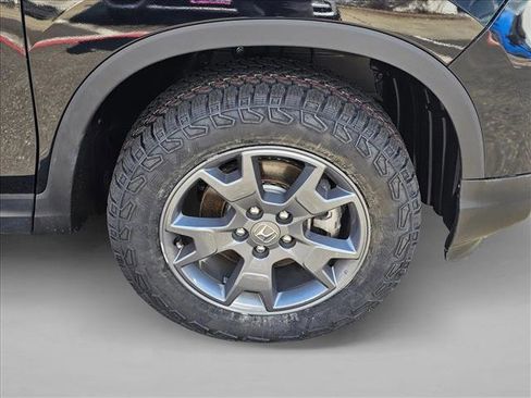 Used 2024 Honda Passport TrailSport image 9