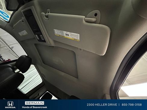 Used 2018 RAM 1500 Laramie w/ Convenience Group AWD/4WD image 27