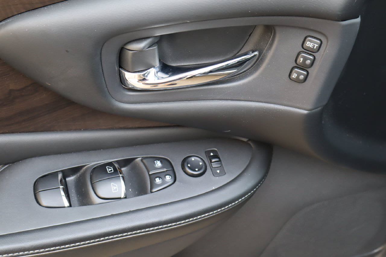 Used 2019 Nissan Murano Platinum FWD image 21