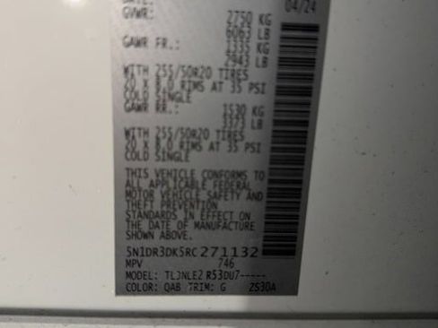 Certified 2024 Nissan Pathfinder Platinum image 9