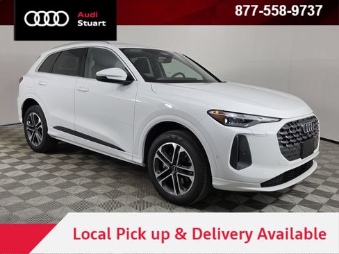 Certified 2025 Audi Q5 Premium w/ Convenience Package AWD/4WD image 1
