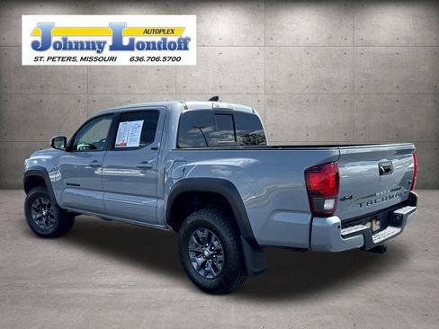 Used 2021 Toyota Tacoma SR5 w/ Trail Edition AWD/4WD image 3
