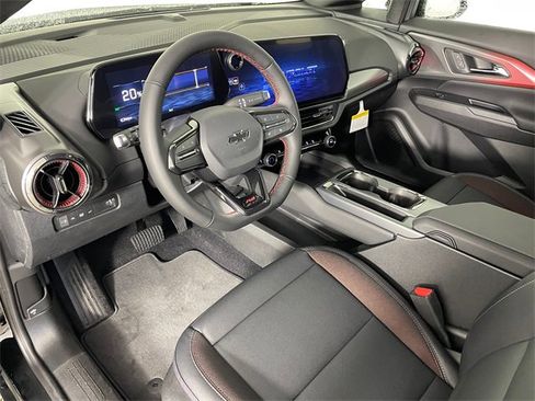 New 2026 Chevrolet Equinox EV RS image 3