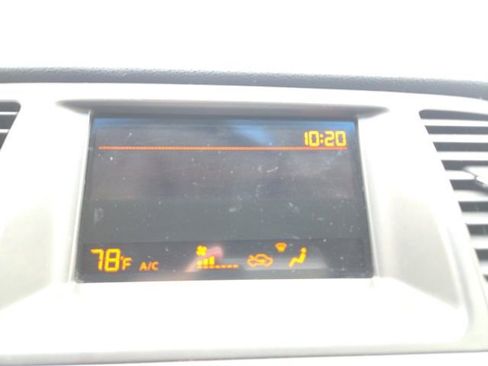 Used 2013 Nissan Murano S image 16