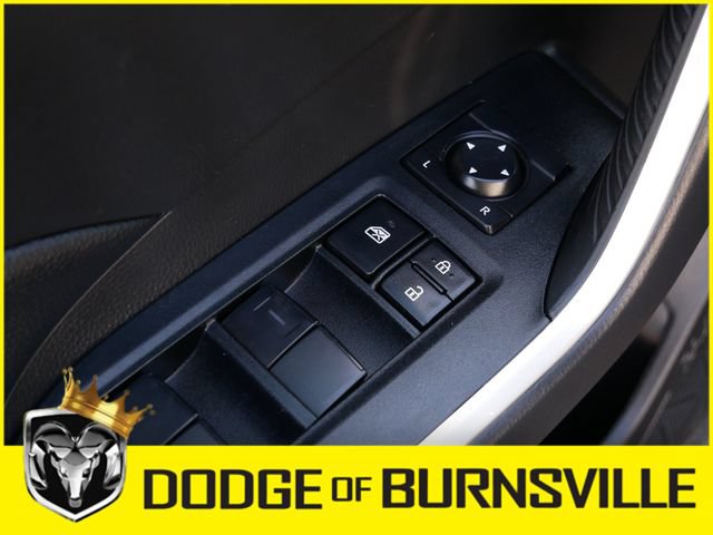 Used 2025 Toyota RAV4 LE AWD/4WD image 16
