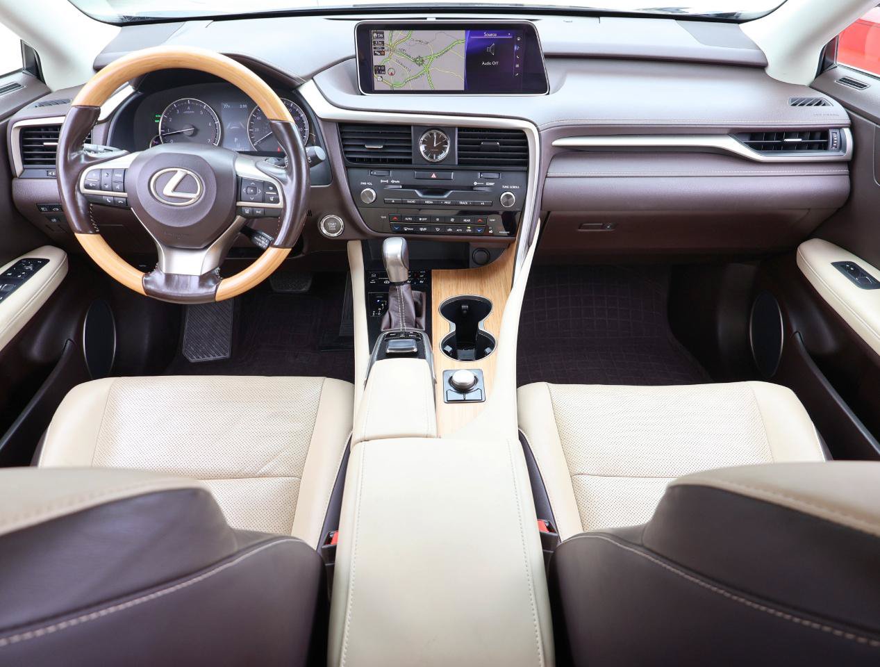 Used 2019 Lexus RX 350L FWD image 16