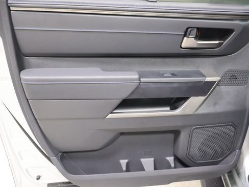 New 2026 Toyota Tundra Platinum AWD/4WD image 11