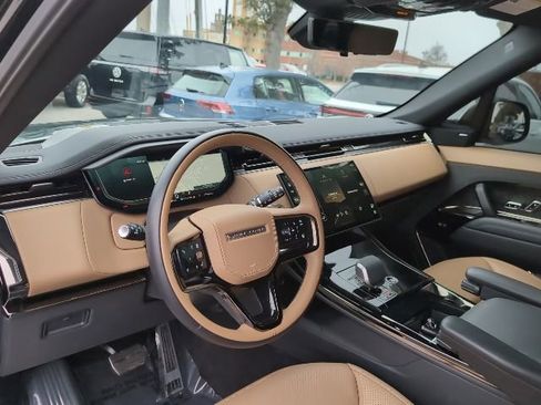 Used 2024 Land Rover Range Rover Sport Dynamic SE image 8