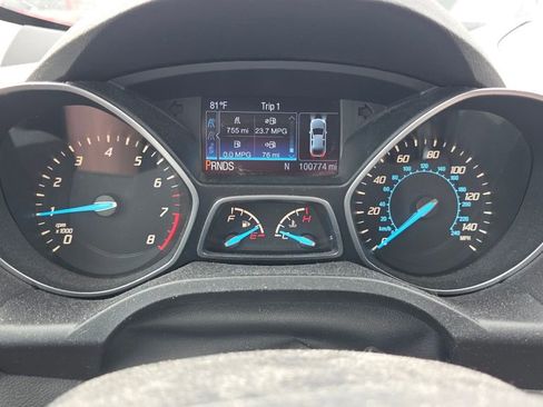 Used 2014 Ford Escape SE w/ Equipment Group 201A FWD image 17