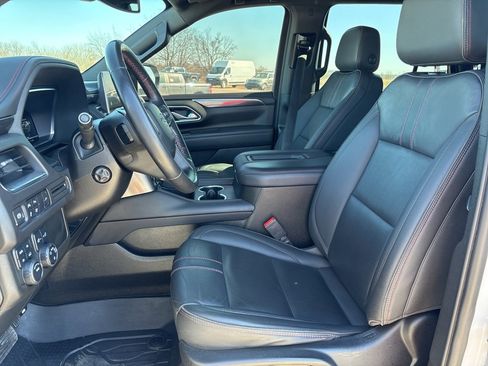 Used 2022 Chevrolet Tahoe RST w/ Luxury Package image 12