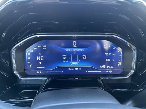 Used 2024 Chevrolet Silverado 2500 ZR2 w/ Technology Package image 11