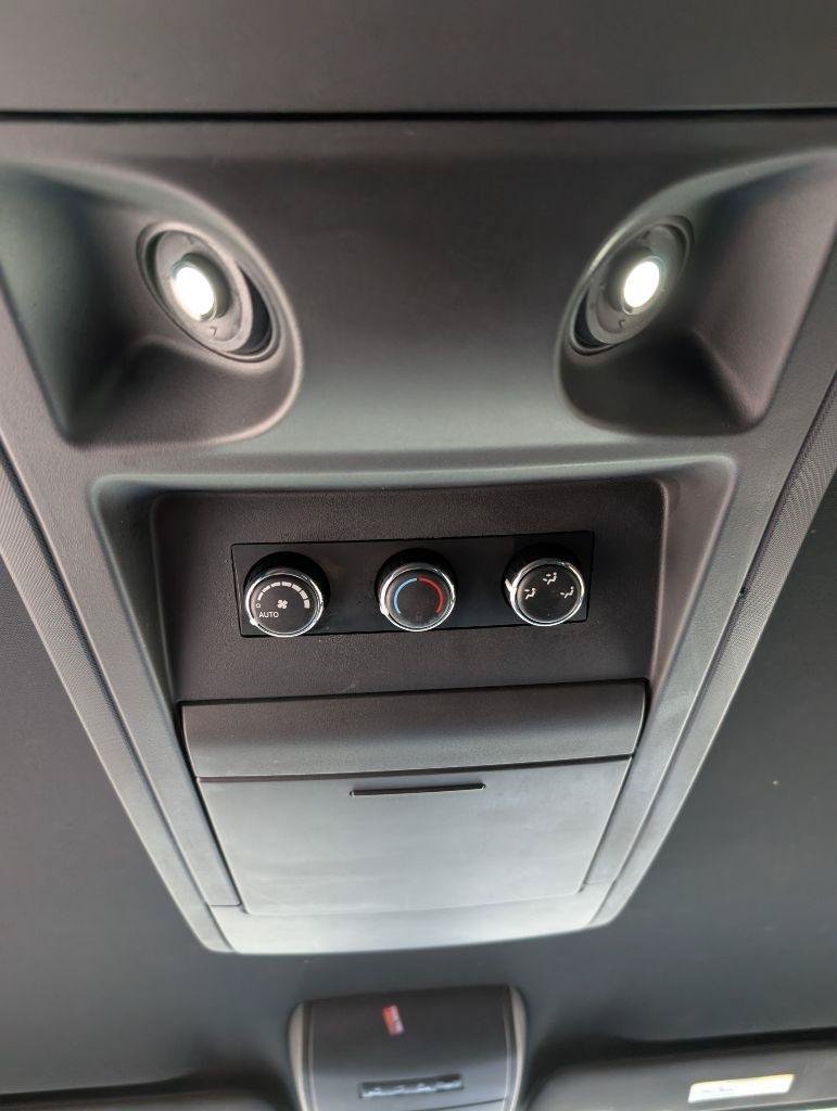 Used 2019 Dodge Grand Caravan GT FWD image 15