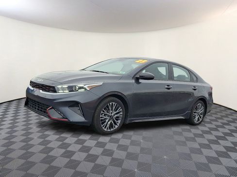 Used 2023 Kia Forte GT-Line image 3