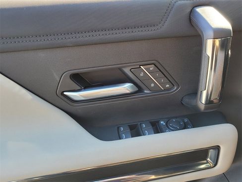 New 2026 GMC Hummer EV 4x4 Crew Cab image 28