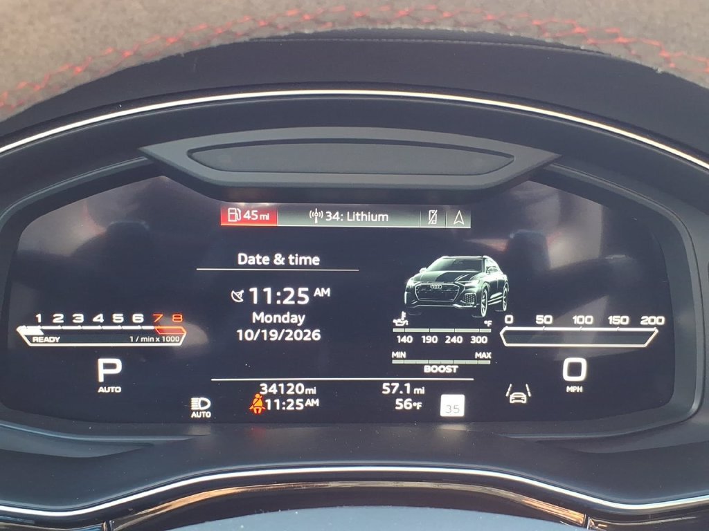 Used 2023 Audi RS Q8 AWD/4WD image 27