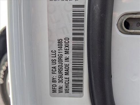 Used 2024 RAM 2500 Big Horn w/ Sport Appearance Package image 24