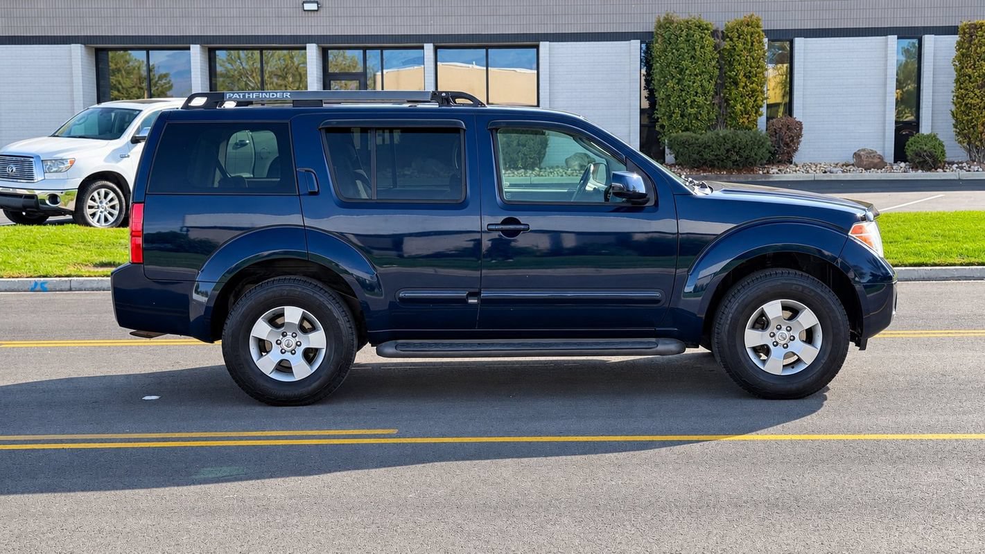 Used 2006 Nissan Pathfinder SE w/ (P01) Se Premium Pkg AWD/4WD image 6