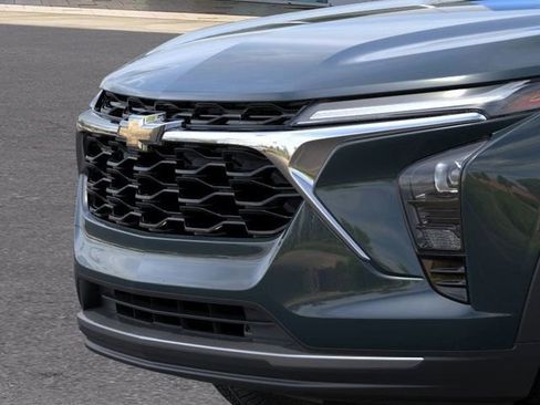 New 2026 Chevrolet Trax LT image 14