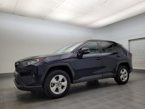 Used 2021 Toyota RAV4 XLE image 2