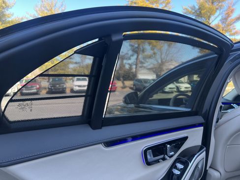 Used 2022 Mercedes-Benz S 580 4MATIC Sedan image 28