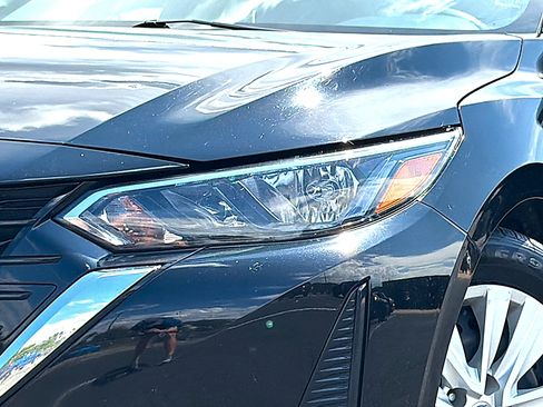 Used 2024 Nissan Sentra S FWD image 4