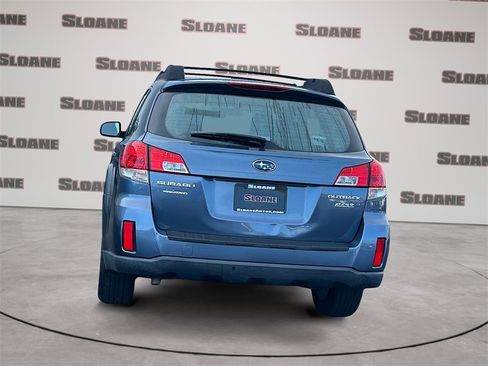 Used 2014 Subaru Outback 2.5i image 4