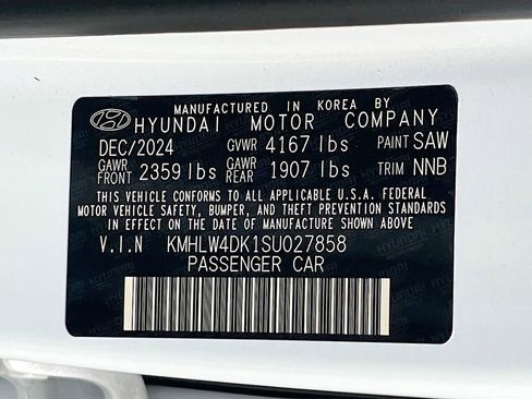 Used 2025 Hyundai Elantra N FWD image 32