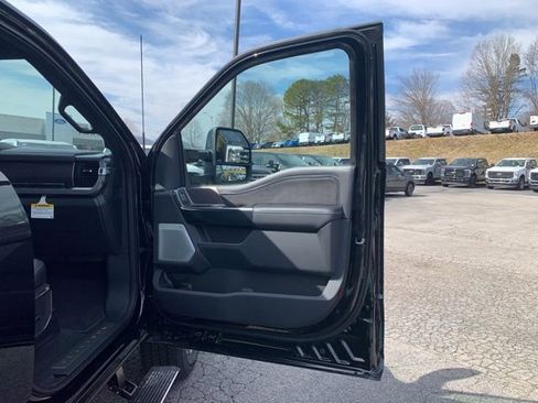 New 2026 Ford F350 Platinum AWD/4WD image 15