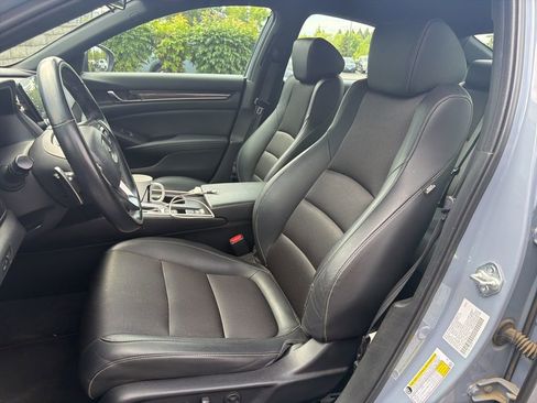 Used 2022 Honda Accord Sport image 8