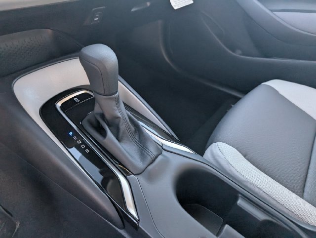 New 2027 Toyota Corolla LE FWD image 18