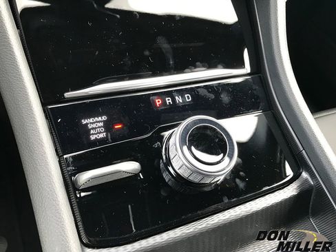 New 2025 Jeep Grand Cherokee Limited w/ Black Appearance Package image 23