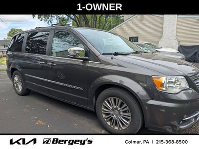 Used 2016 Chrysler Town & Country Touring-L