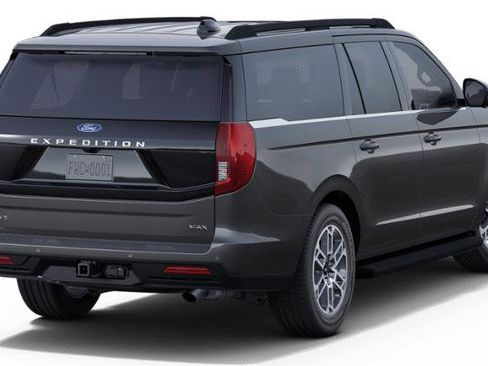 New 2025 Ford Expedition Max Active image 3
