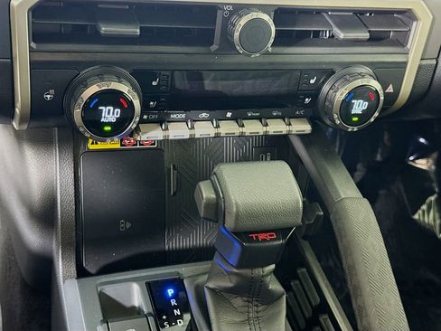 Certified 2024 Toyota Tacoma TRD Sport w/ TRD Sport Premium Package AWD/4WD image 10