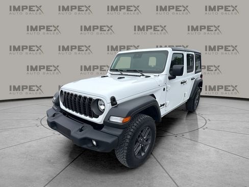 Used 2025 Jeep Wrangler Unlimited Sport AWD/4WD image 1