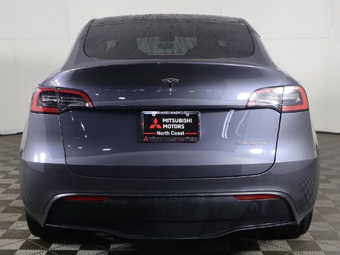 Used 2023 Tesla Model Y Long Range image 13
