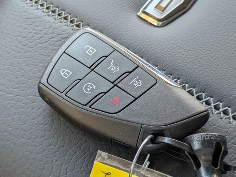 New 2026 GMC Yukon XL Denali w/ LPO, Floor Liner Package image 31